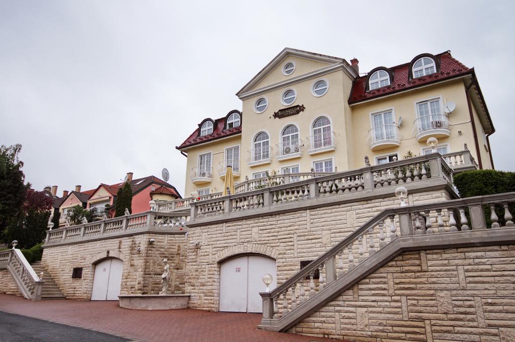 Villa Korda Boedapest Buitenkant foto