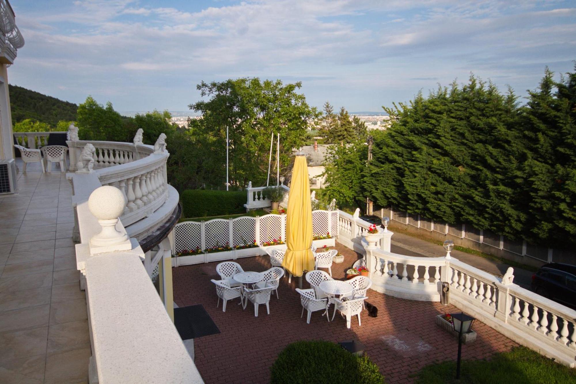 Villa Korda Boedapest Buitenkant foto