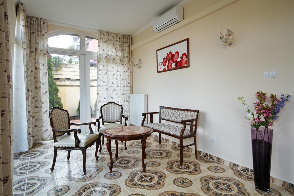 Villa Korda Boedapest Buitenkant foto